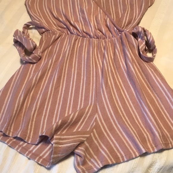 Ladies Caution to the Wind Pink Stripe Romper - Picture 3 of 7